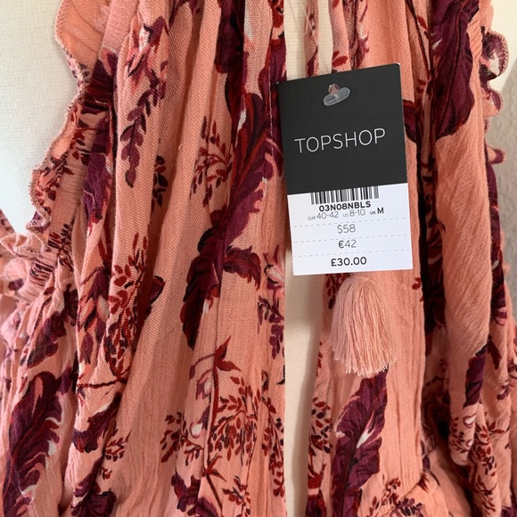 NWT Topshop Cold Shoulder Blush Playsuit Romper - Picture 2 of 8